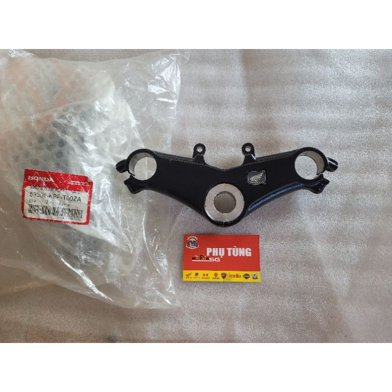 Chảng ba trên  CBR150R Thái lan