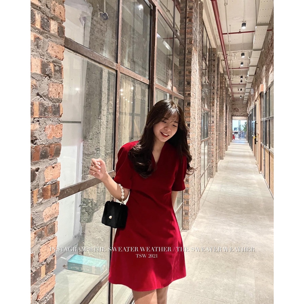 (Ảnh thật) Váy nhung dáng xoè cổ V tay bồng the.sweaterweather TSW | BigBuy360 - bigbuy360.vn