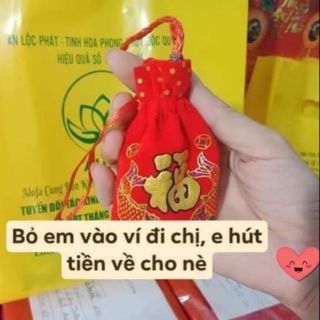 Túi đỏ may mắn(túi gấm +4túi bột)
