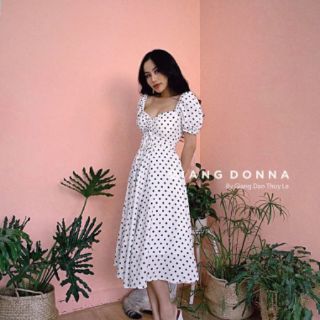 Đầm xoè chấm bi rút ngực