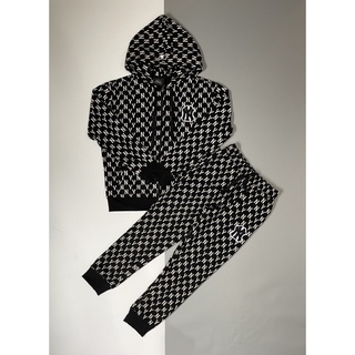 SET QUẦN VÀ ÁO KHOÁC THỂ THAO M//L//B MONOGRAM NY