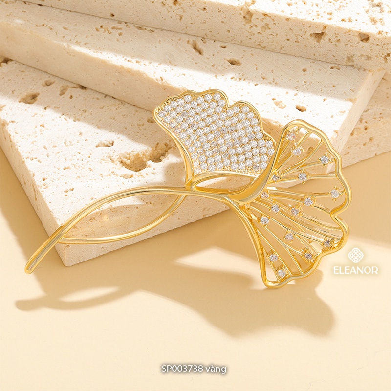 Ghim cài áo nam nữ Eleanor Accessories hình lá rẻ quạt đính đá phụ kiện trang sức thời trang 3738