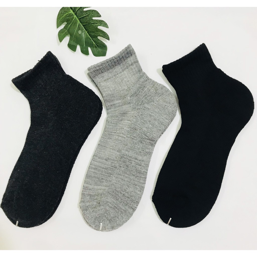 Tất/ vớ nam cổ trung chất cotton thấm hút mồ hôi, chống hôi chân. Hàng xuất Nhật (mẫu 4)