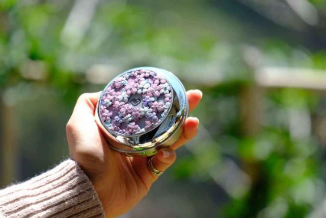 CUSHION WHOO 1 HỘP 1 LÕI 1 HỘP PHẤN MÁ HỒNG | BigBuy360 - bigbuy360.vn