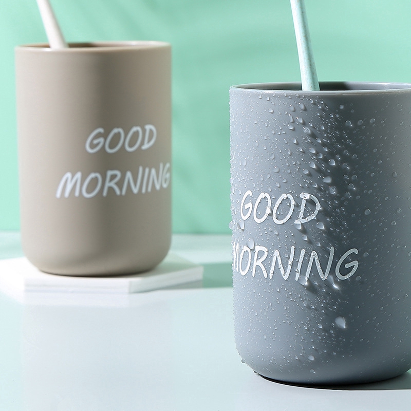 Cốc đựng bàn chải đánh răng bằng nhựa in chữ Good Morning kiểu Bắc Âu đơn giản