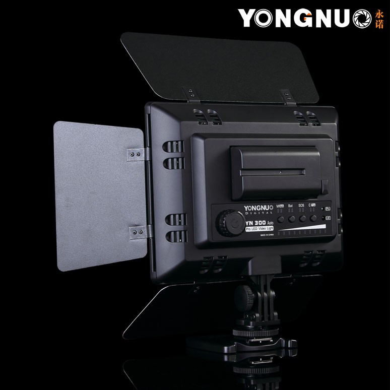 Đèn LED YONGNUO YN-300 III