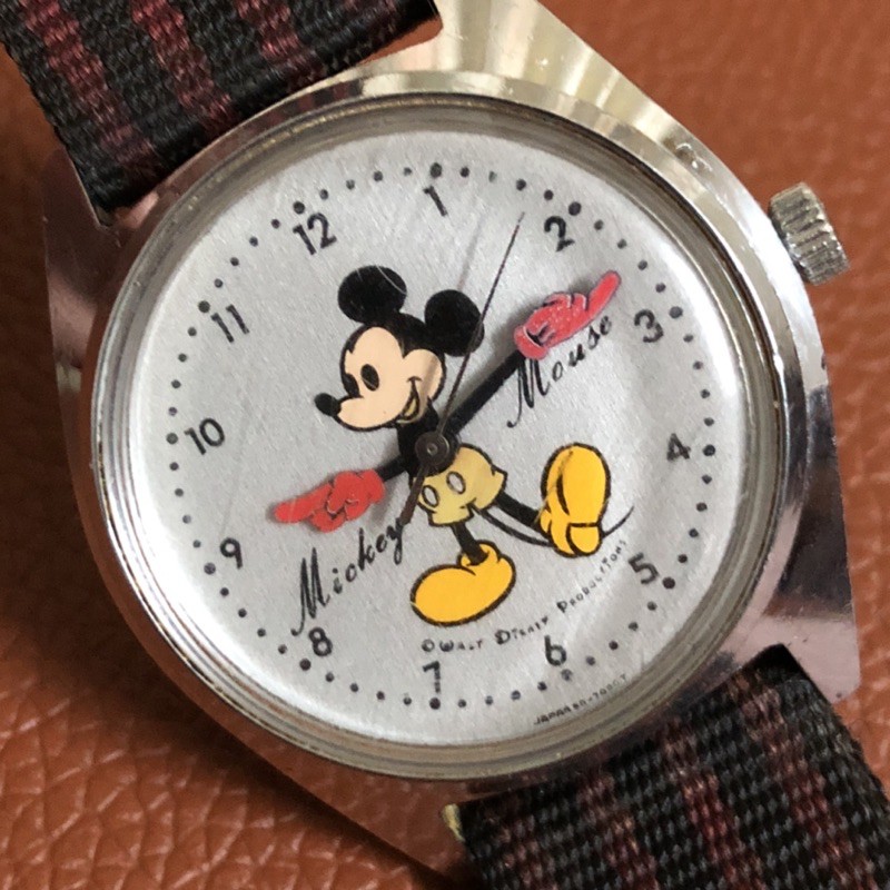Đồng hồ cơ 1970s nam nữ thương hiệu seiko disney mickey nhật bản