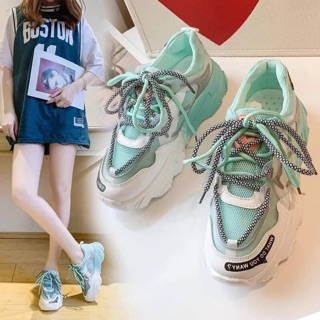 Giày loang mẫu mới về hàng ạ