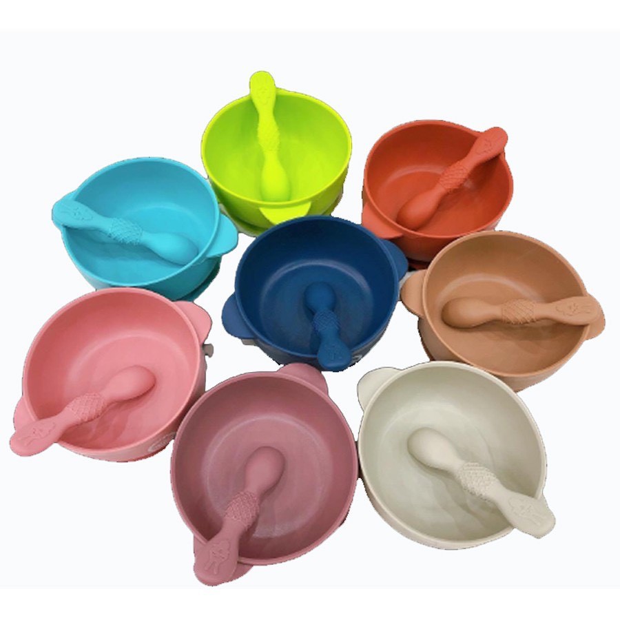 Bát Ăn Dặm Cho Bé MOM TRUSTED Thiết Kế Đế Hút Chống Đổ Có Nắp Đậy, Chất Liệu Silicon Cao Cấp An Toàn