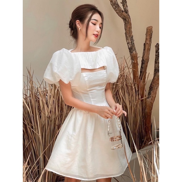 Đầm nữ trắng tay phồng khoét ngực tùng xèo cực dễ thương moon dress