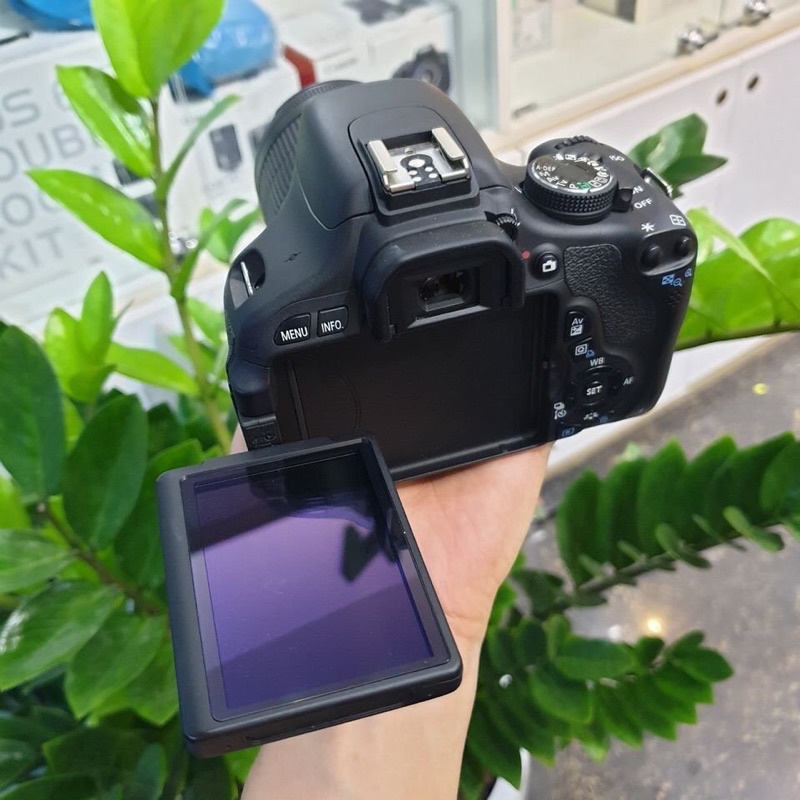 Máy ảnh Canon 600D kit 18-55mm