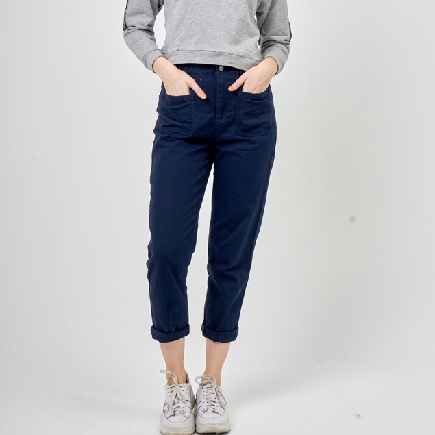 Quần jeans dáng baggy xuất khẩu