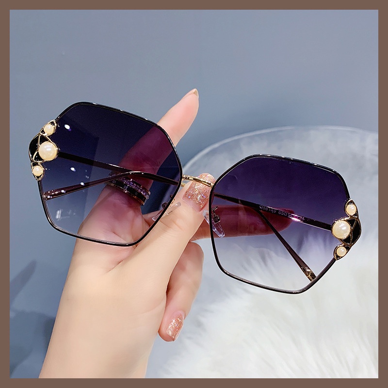 Kính Mát Chống Tia UV Gọng Kim Loại 2022 Thời Trang Cho Nữ