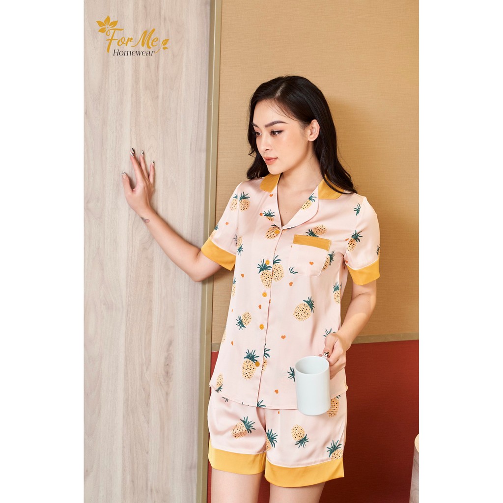 Bộ đồ ngủ, mặc nhà chất Lụa Giấy Luxury quần Đùi QUẢ DỨA VÀNG ,forme pijama