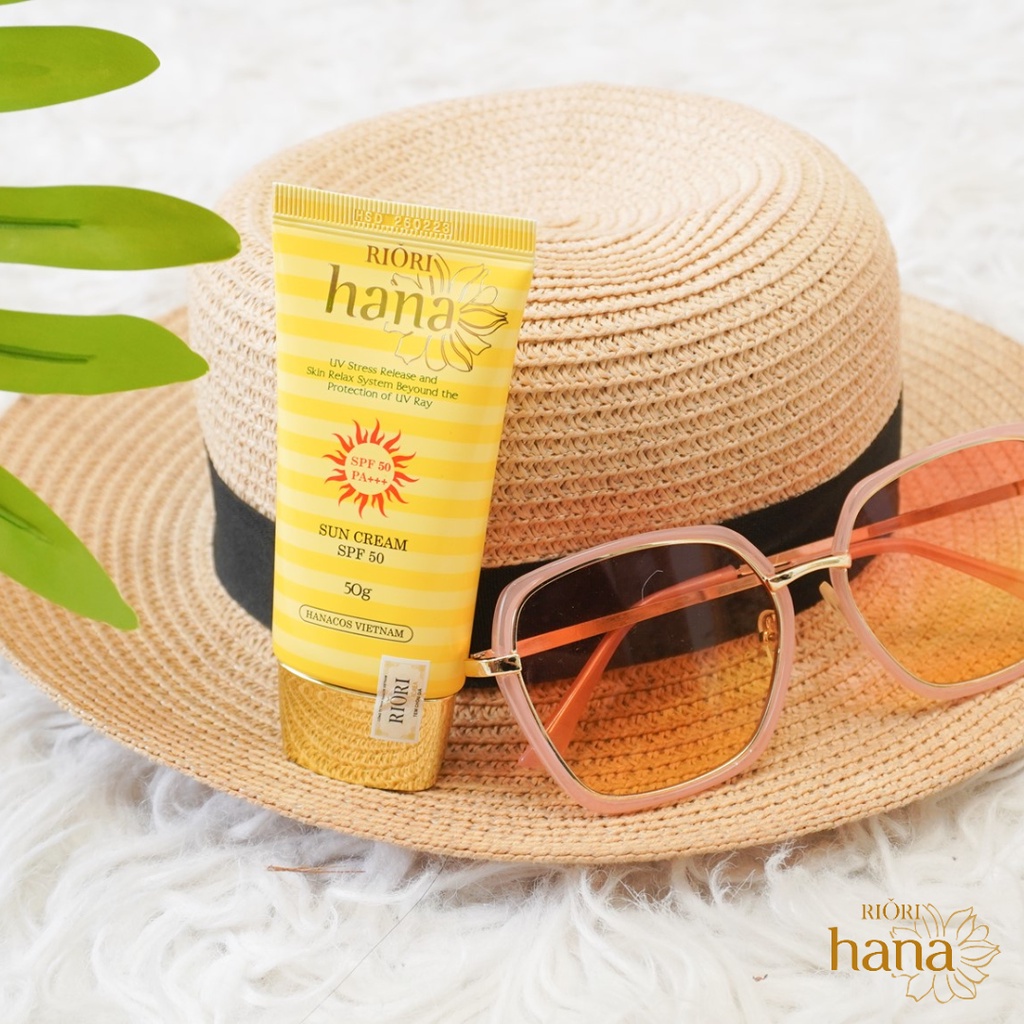 Kem Chống Nắng Nâng Tone Dưỡng Trắng Da RIORI SUN CREAM SPF50 Tuýp 50g- Kiềm dầu hiệu quả có thể thay thế lớp lót makeup