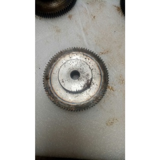 Bánh răng thẳng 80 răng lỗ trục phi 10mm