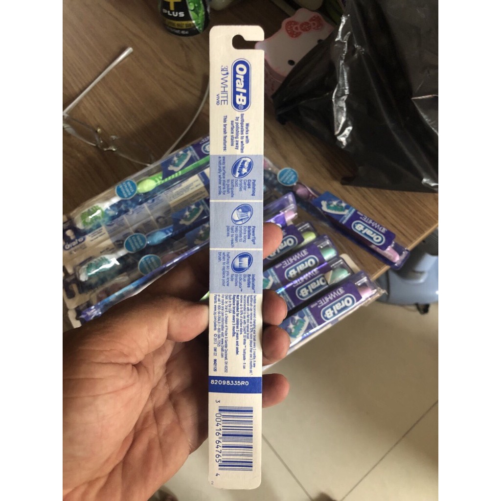 Bàn chải Oral-B 3DWhite