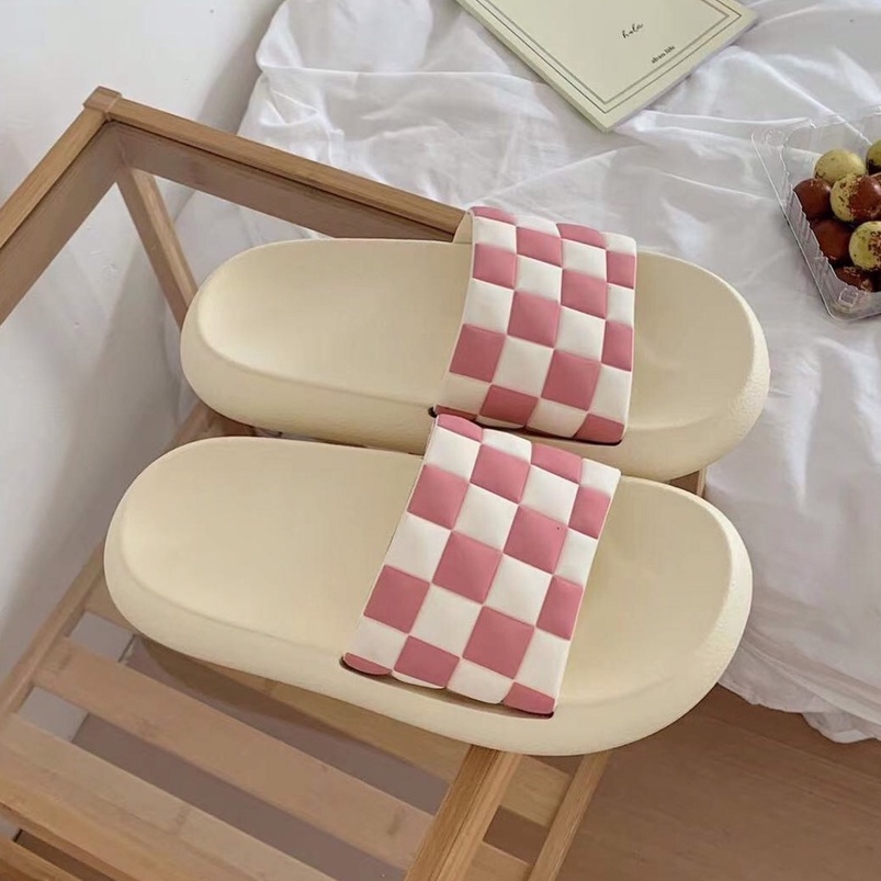 Dép nữ đế bánh mì, dép quai ngang kẻ caro chất liệu cao su non siêu êm size từ 36-41 [Lù Store] - BM03