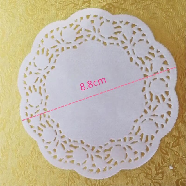 lGiấy ren lót bánh trung thu size 8,8cm xấp 100 tờ