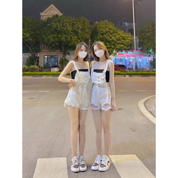 Set yếm