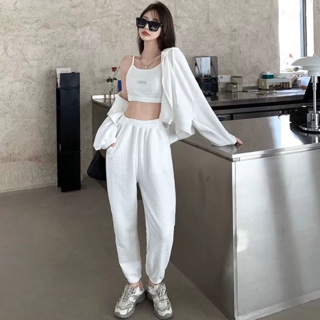 Set bộ 3 món áo dây quần ống bo và áo khoác có mũ | BigBuy360 - bigbuy360.vn