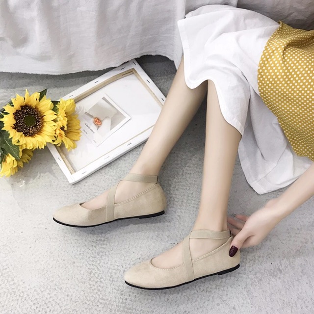 Giày Búp bê đế bệt mũi tròn da lộn quai chéo GB33