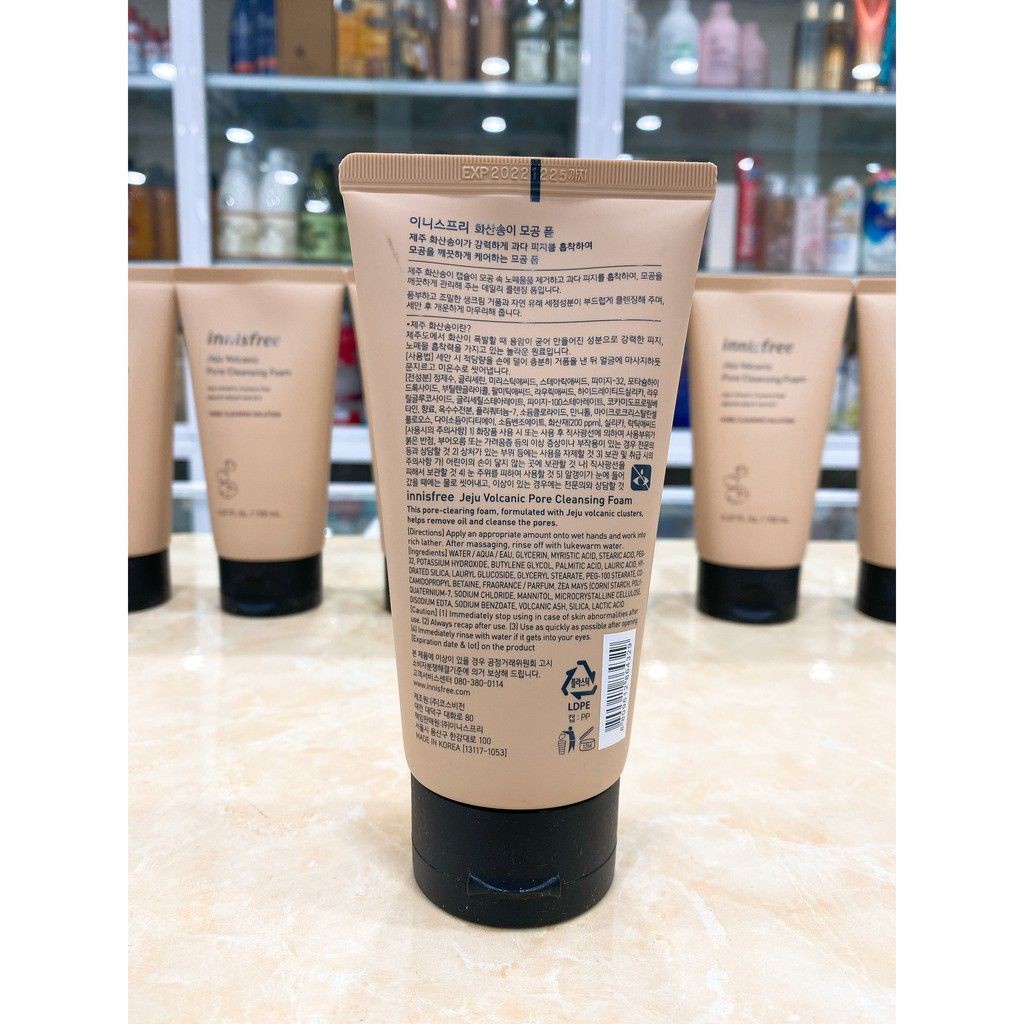 Sữa Rửa Mặt Innisfree Tro Núi Lửa Jeju Volcanic Pore Cleansing Foam EX (150ml) | BigBuy360 - bigbuy360.vn