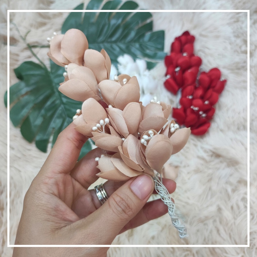 Hoa vải cài áo cao cấp hàng handmade siêu đẹp dùng Trang trí áo dài, đầm kiểu siêu đẹp !