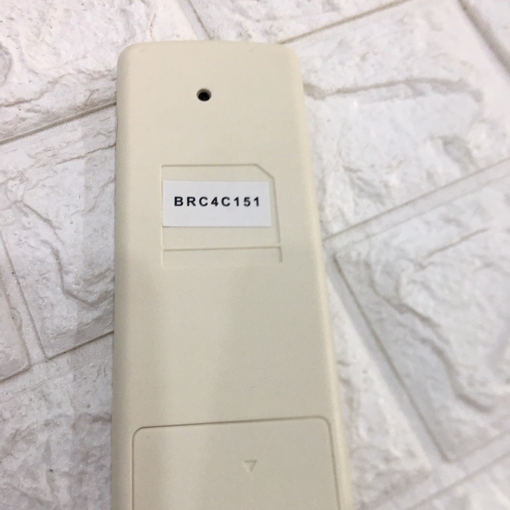 Điều khiển DAIKIN âm trần mở lắp