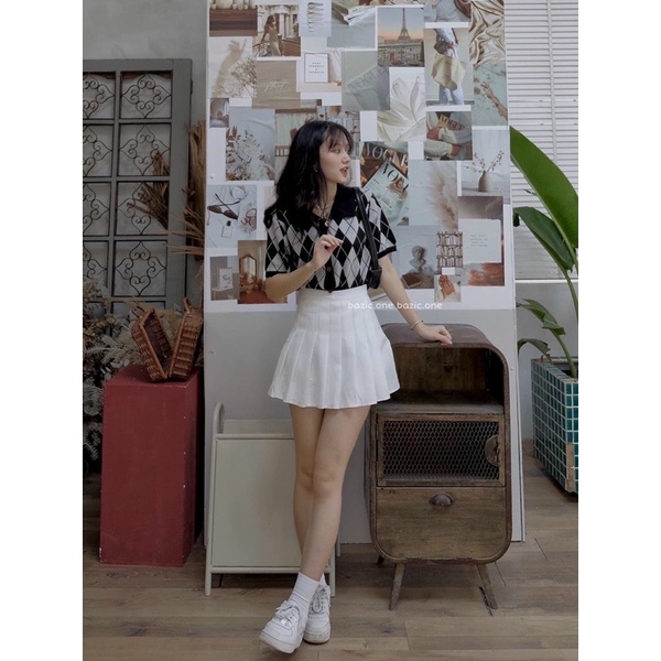 áo polo croptop hình trám cho nữ
