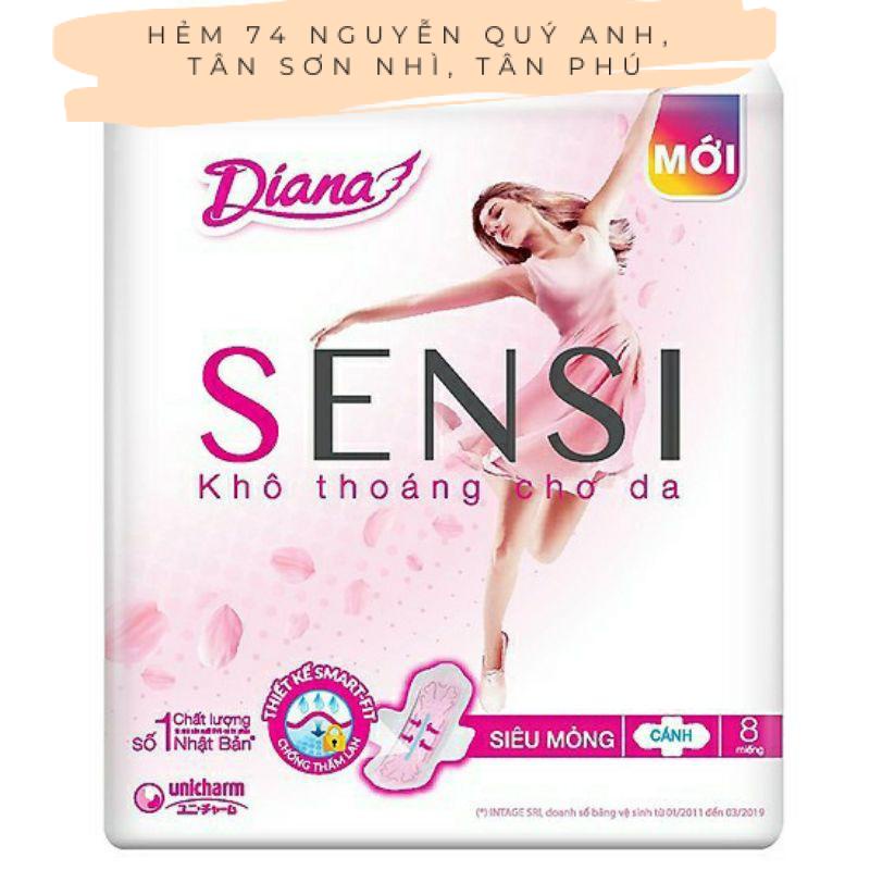 Băng vệ sinh Diana sensi có cánh (8 miếng)