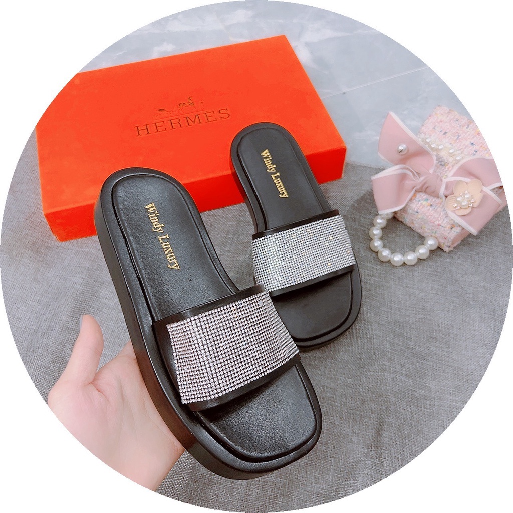 [RẺ NHẤT SHOPEE] DÉP ĐẾ XUỔNG NỮ HOT TREND QUAI BÁN ĐÁ SANG LẤP LÁNH HÀNG LOẠI 1 ĐẾ NHẸ ĐẸP
