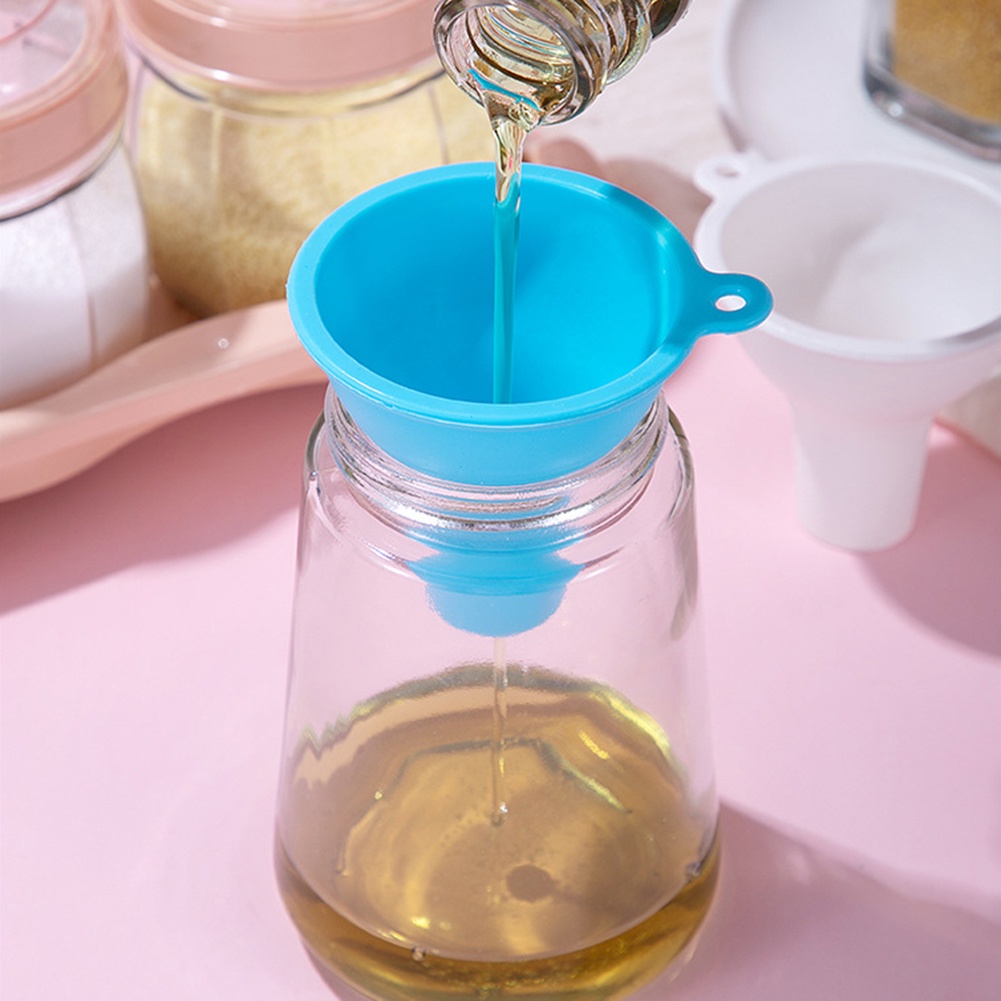 Phễu Rỗng Dùng Để Rót Dầu Tiện Lợi