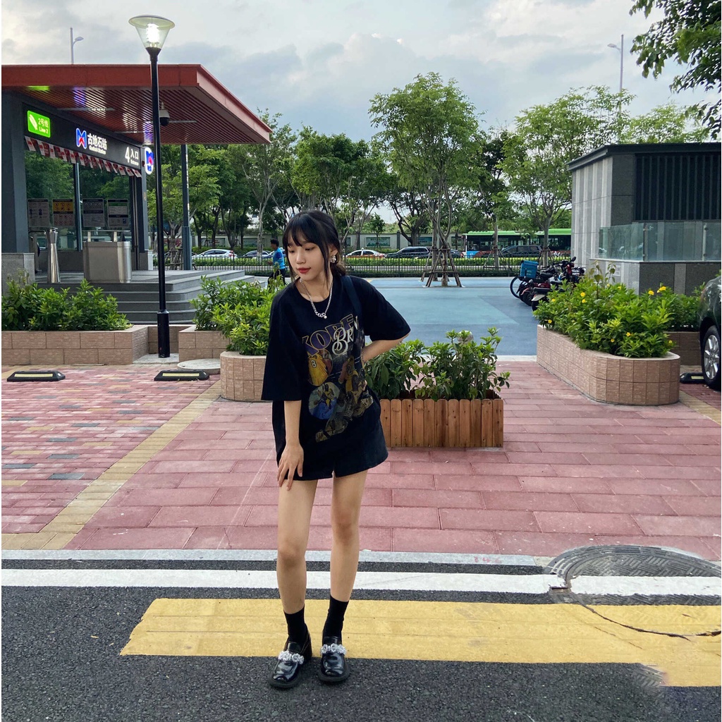 Áo Thun Vintage Kobe Bryant Tay Lỡ Unisex - Đen/Trắng Cổ Tròn | Blackwork