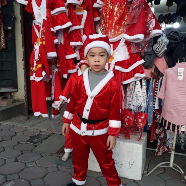 Siêu rẻ( bộ noel cho bé chất liệu nhung xịn) cho bé 1- 13 tuổi( kèm mũ nhung trơn mềm xịn)
