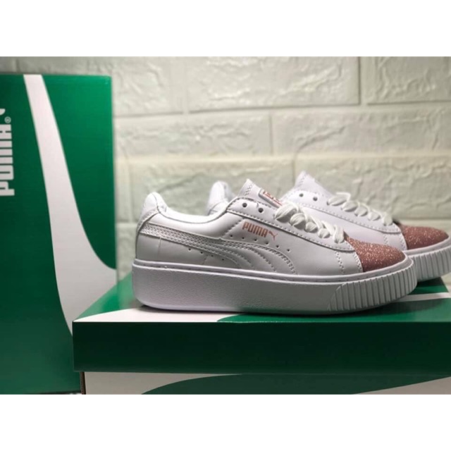 Puma bạc bóng
