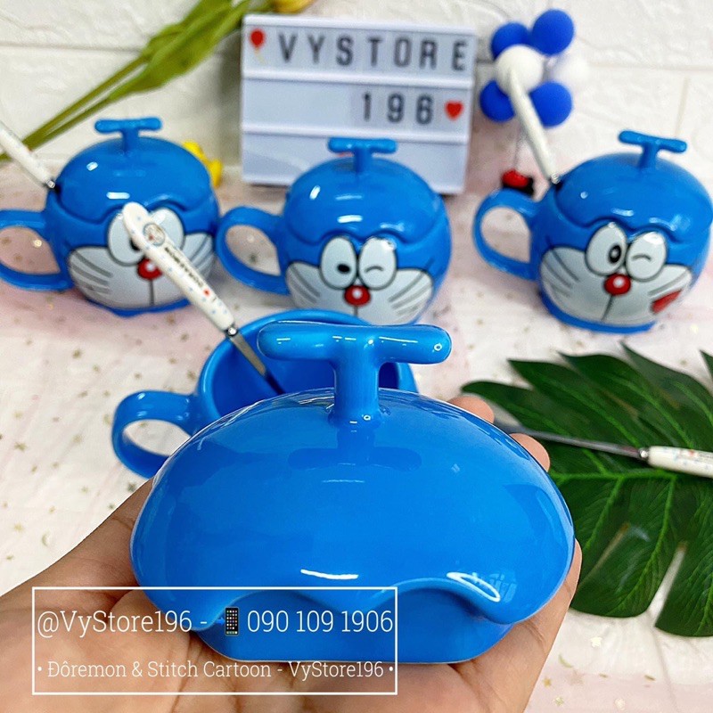 LY SỨ ĐÔREMON KÈM NẮP CHONG CHÓNG