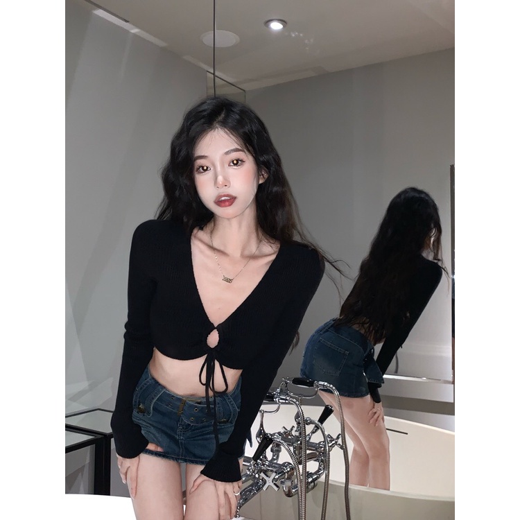 Áo Croptop Tay Dài RANSHI Áo Dài Tay Khoen Ngực Cổ Chữ V Vải Thun Mềm Mịn Thấm Hút Mồ Hôi - RA061