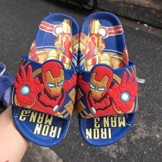 Dép siêu nhân cho bé trai