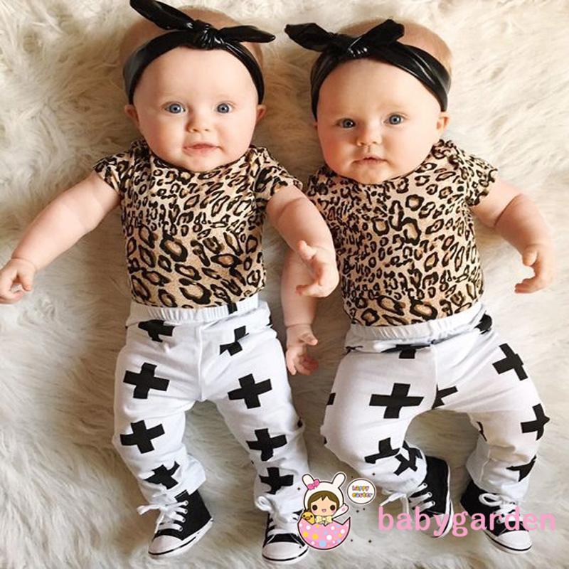 [Mã FASHIONT4FA2 giảm 10K đơn 50K] Áo Thun Tay Ngắn Và Quần Họa Tiết Da Báo Cho Bé