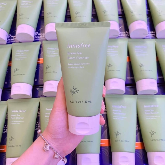Sữa rửa mặt Trà Xanh Innisfree Green Tea Cleansing Foam 150ml