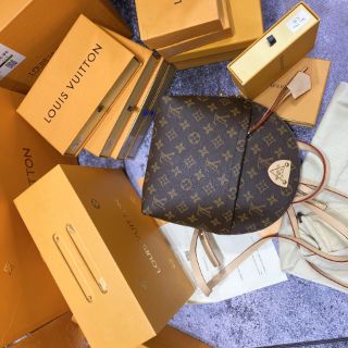 Balo lv moon mới sz 22