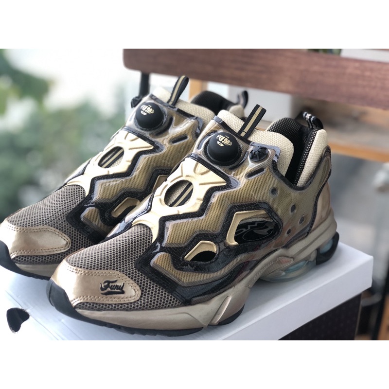 Giày Sneaker REEBOK PUMP FURY MILLENNIUM DV4601 SIZE 43 Chính Hãng 100%