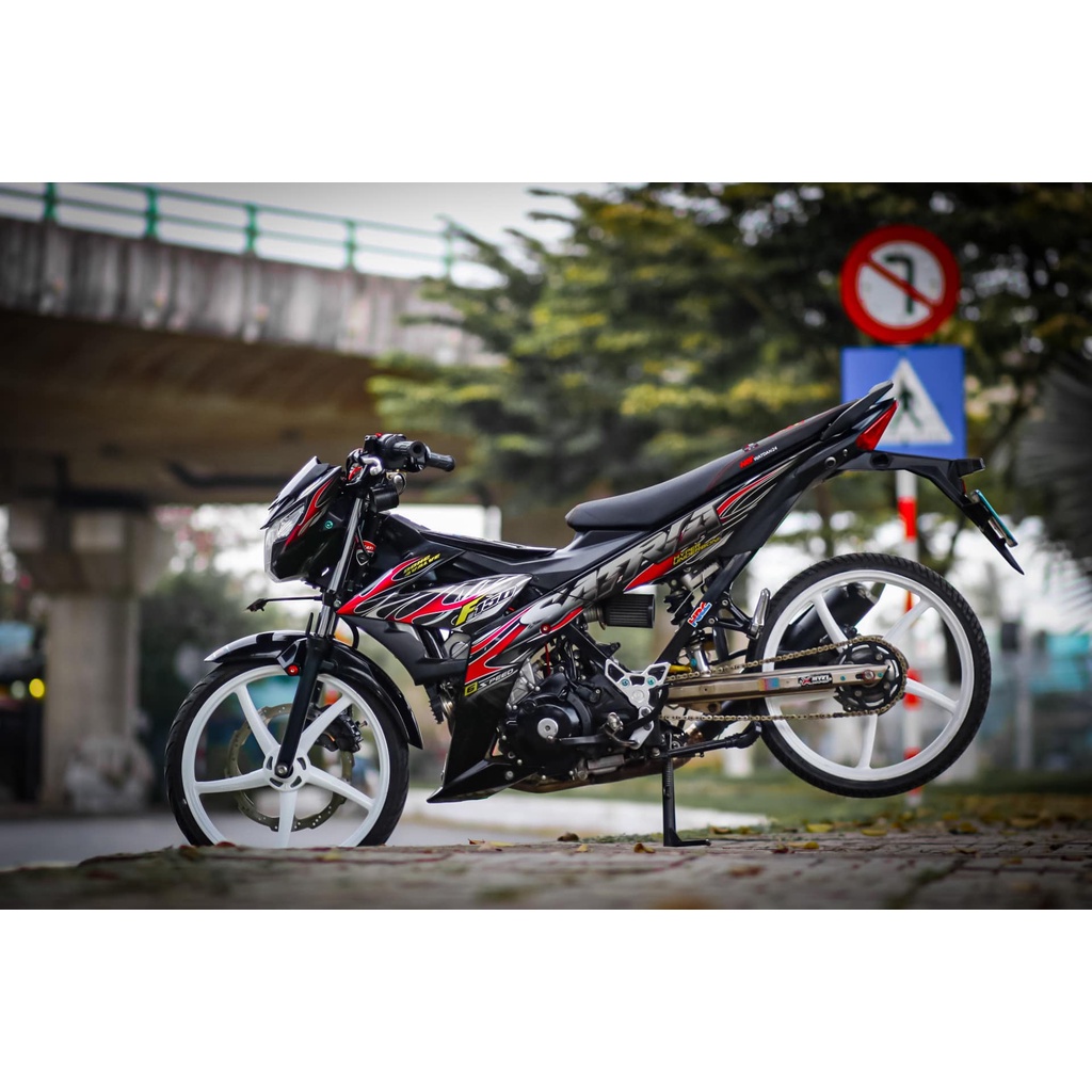 Tem Rời Dán Xe Satria Fi - Raider Fi Mẫu Lửa Đỏ Hồng Đen Chữ Satria F150 Cực Đẹp, Hàng 3 Lớp Chất Lượng Cao