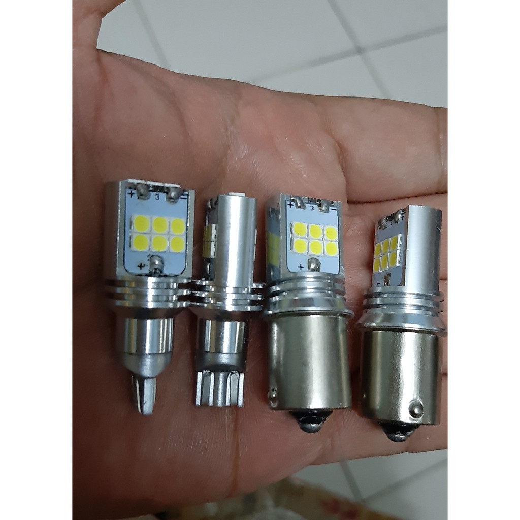 Đèn Led lùi T15 T16 chân tròn 1 chân S25 chip Cree 3030.