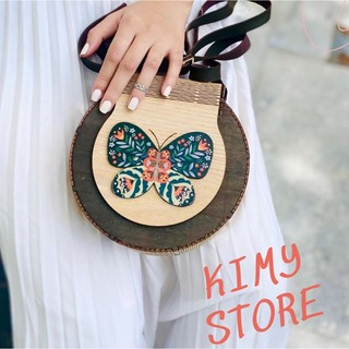 Túi gỗ handmade hoạ tiết bướm vintage-Hàng siêu độc-Quai đeo có nút điều chỉnh