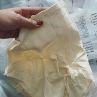 Sỉ 8 quần gen nhật nịch bụng