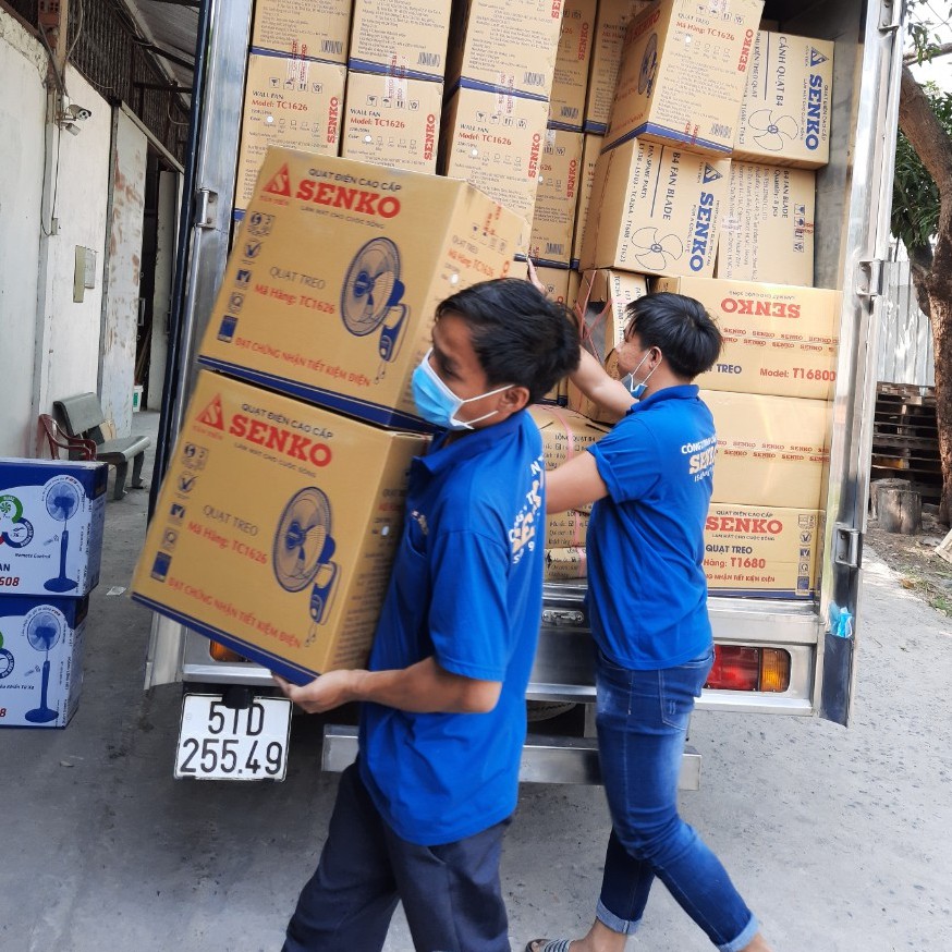 BH 2 năm -Quạt đứng đèn Senko DD1602