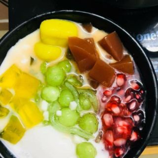 Hạt lựu tươi 1kg ( 3 màu )