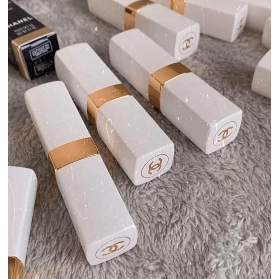 Son dưỡng có màu Chanel Rouge Coco Baume 2022